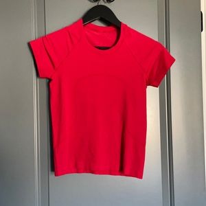 Lululemon Swiftly Tech Crop Short Sleeve